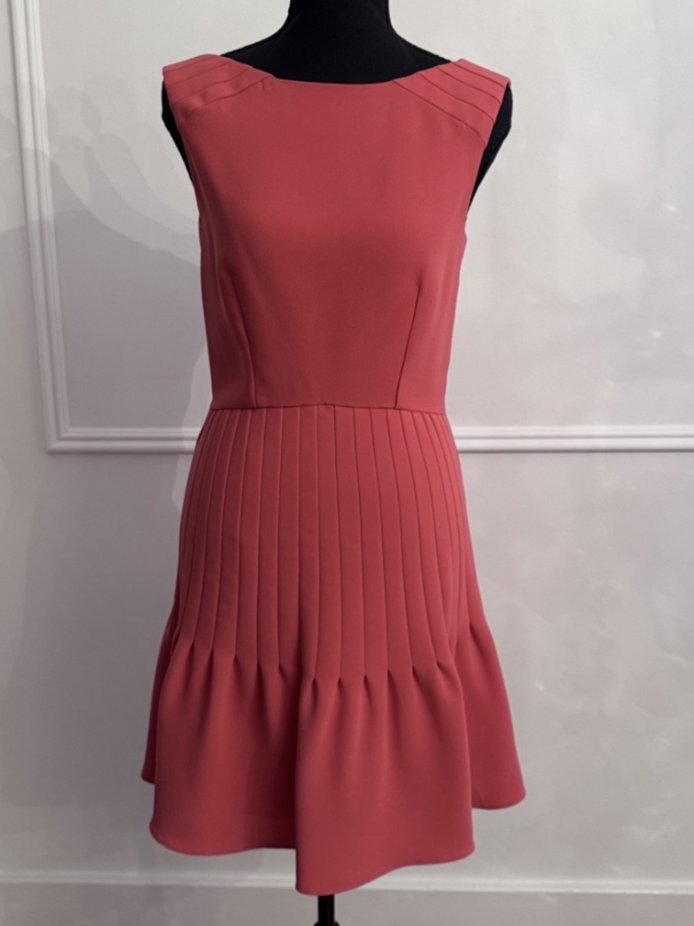 REISS Marisa Dress 8 Coral Red Pin Tuck Pleated A-Line Sleeveless V Back EUC